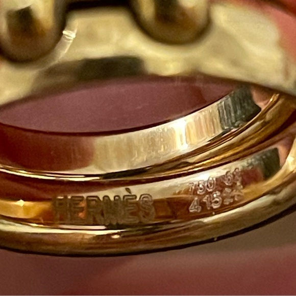 SOLD ❌ HERMES 18K Yellow Gold Olympe Ring - Picture 8 of 10